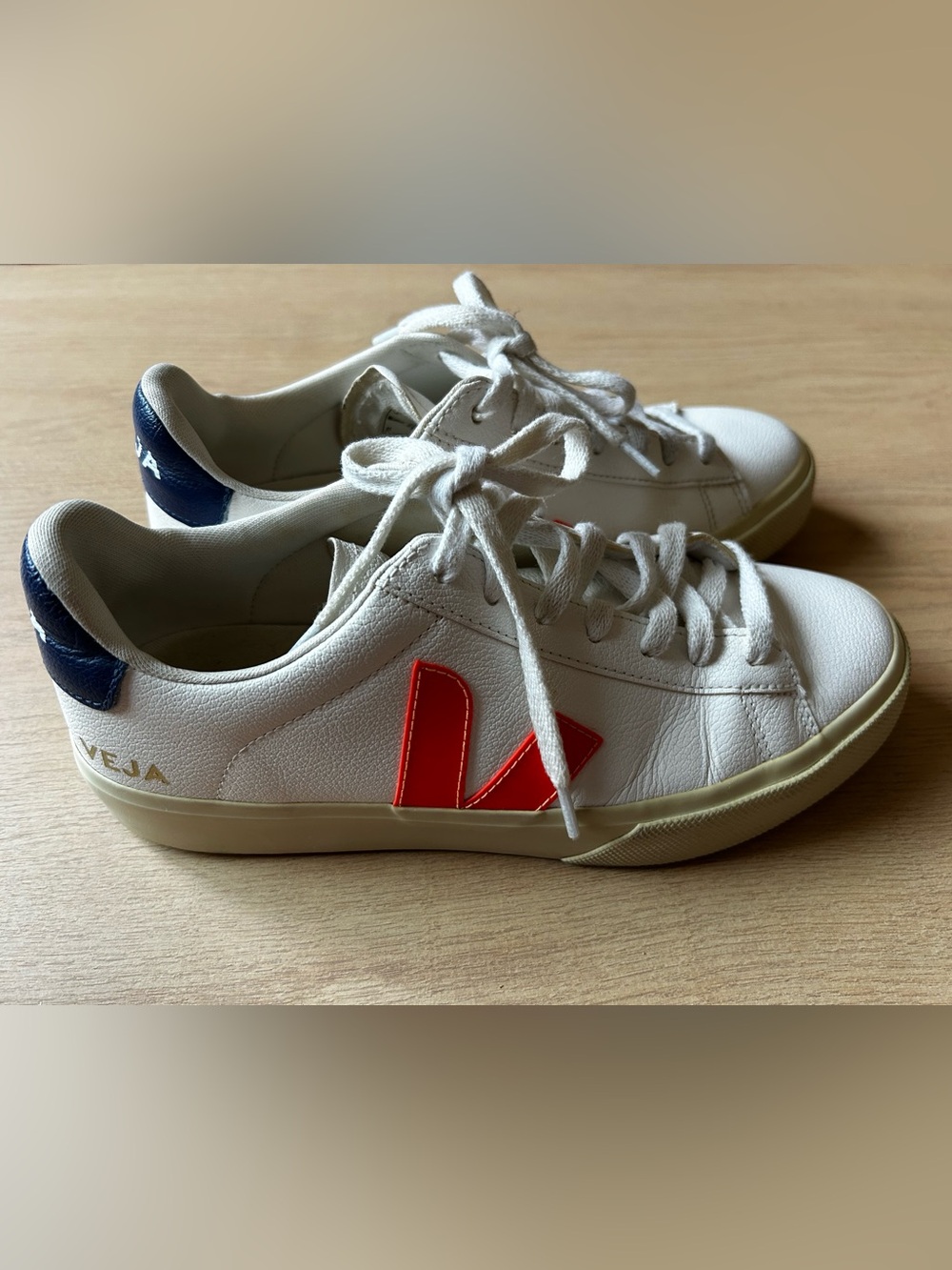 Veja Campo Leather White, Orange and Blue Silver Accents FLUO Women’s Size US 8 - Picture 5 of 8